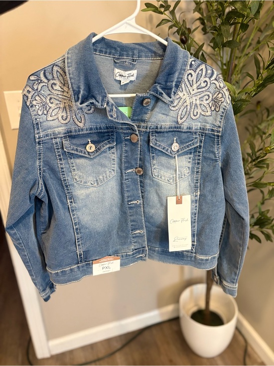 copper flash Jackets & Blazers - Women's Light Blue Embroidered Denim Jacket -